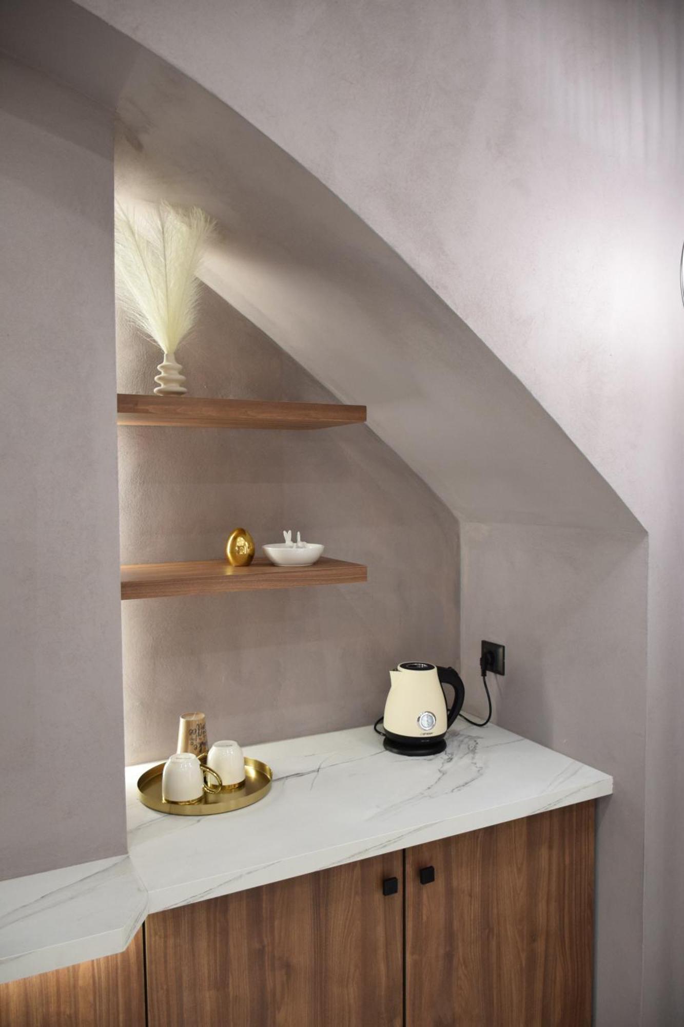 Incanto Luxury 2 *